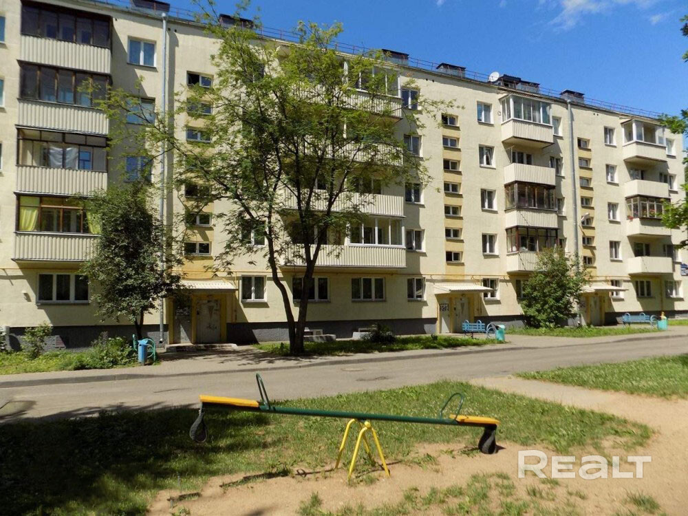 Квартира под ремонт с раздельными коматами! - Widok 2