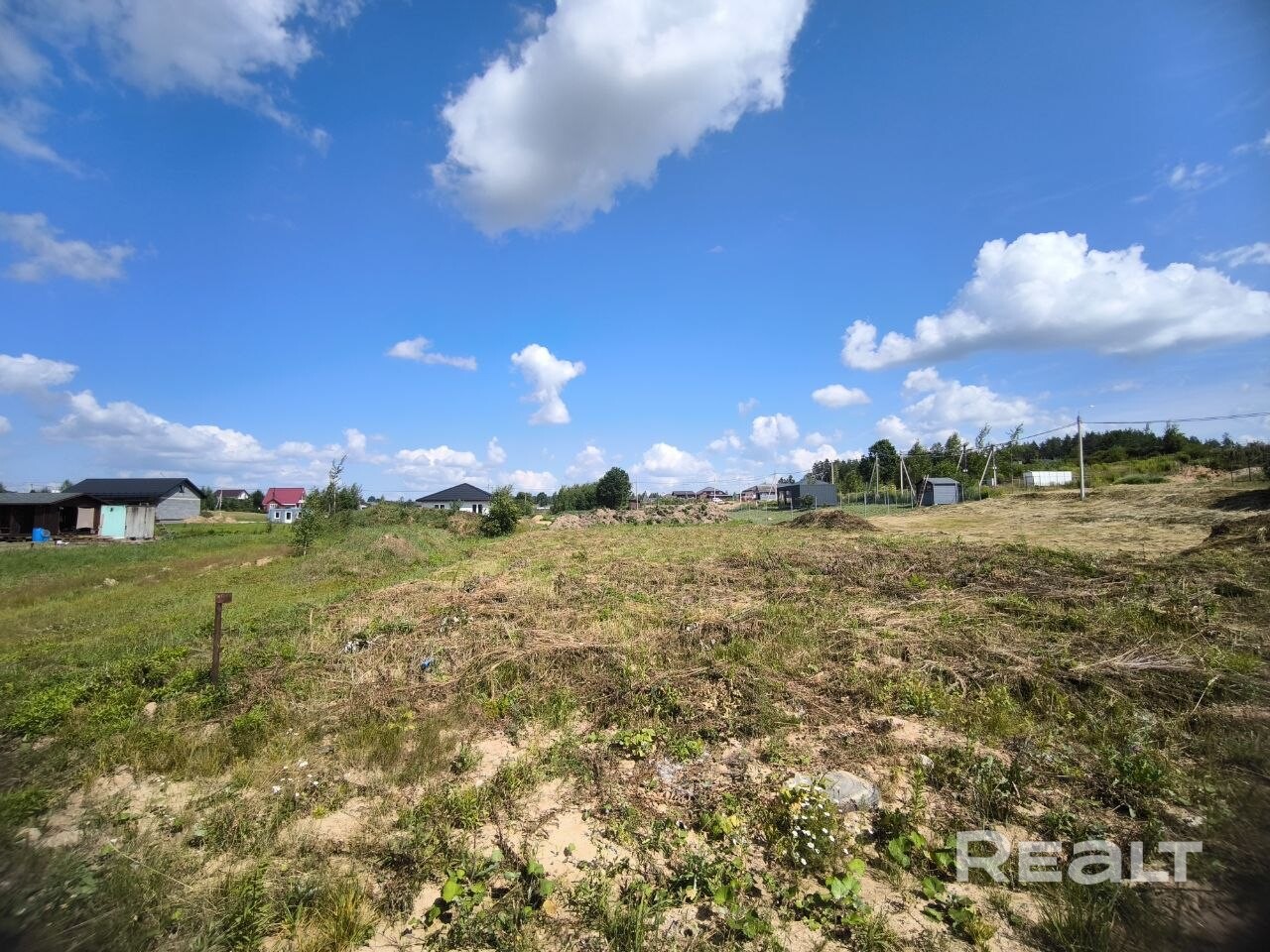 Продам участок в с/т Лавина 2014, 10 соток, ровный. Вода, газ, электричество подведены к участку. Участок находится в центре с/т. Частная собственность. - Bild 2