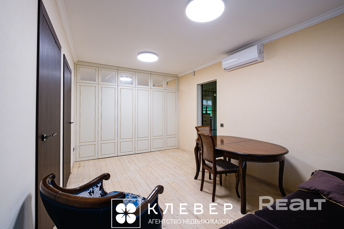 Продается уютная 4-комнатная квартира с ремонтом в пяти минутах ходьбы от Чижовского водохранилища. - Widok 6