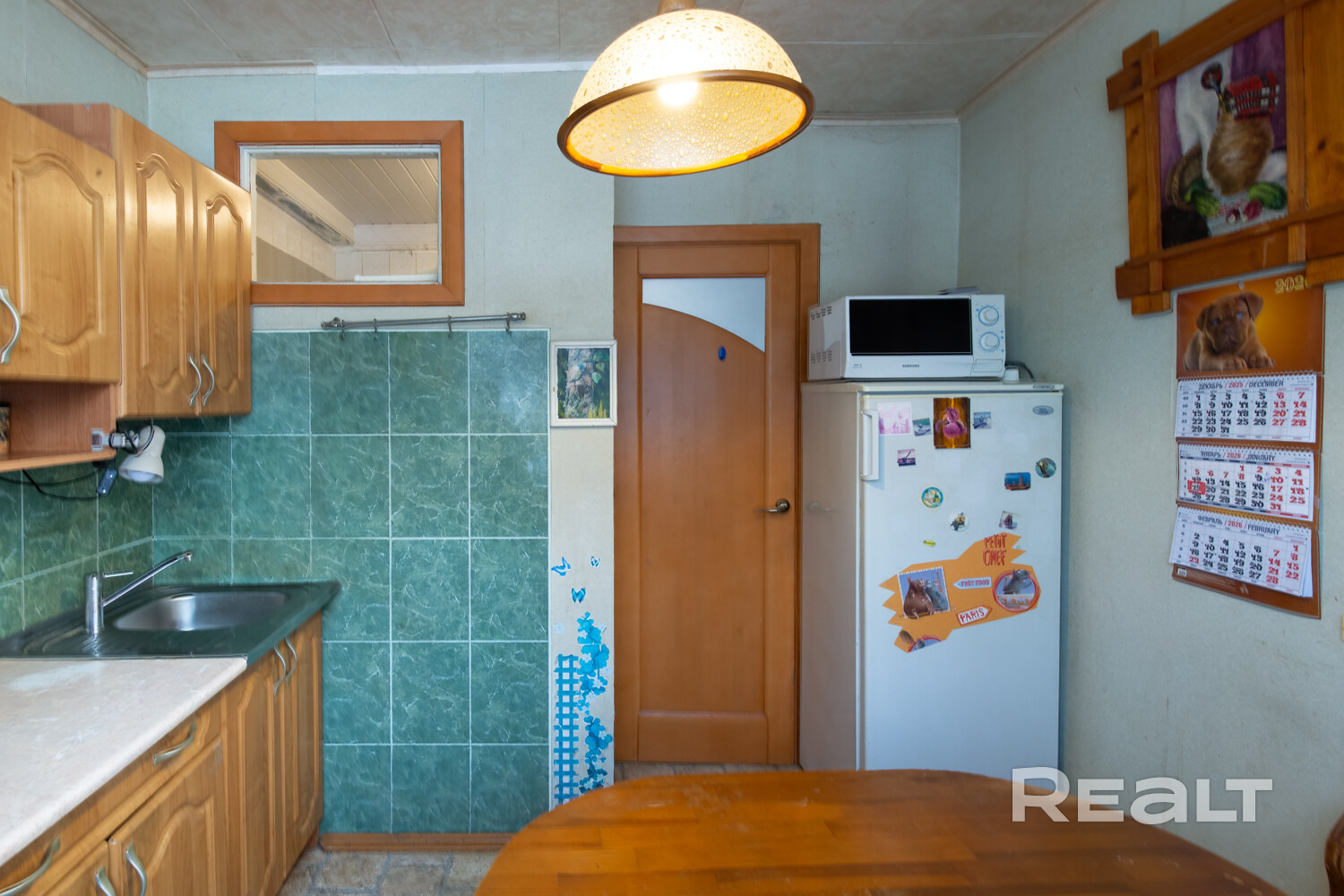 Продается 49/100 доли в 2-х комнатной квартире. Комната 17.2 м2. - Mehr