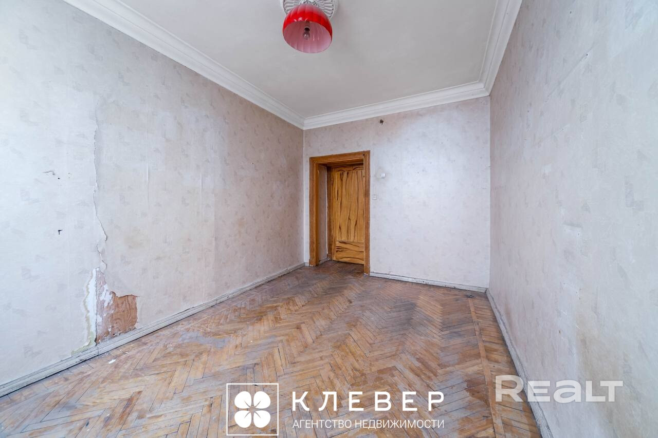 Просторная сталинка в центре Минска!  Капремонт 2023, окна во двор - Widok 5