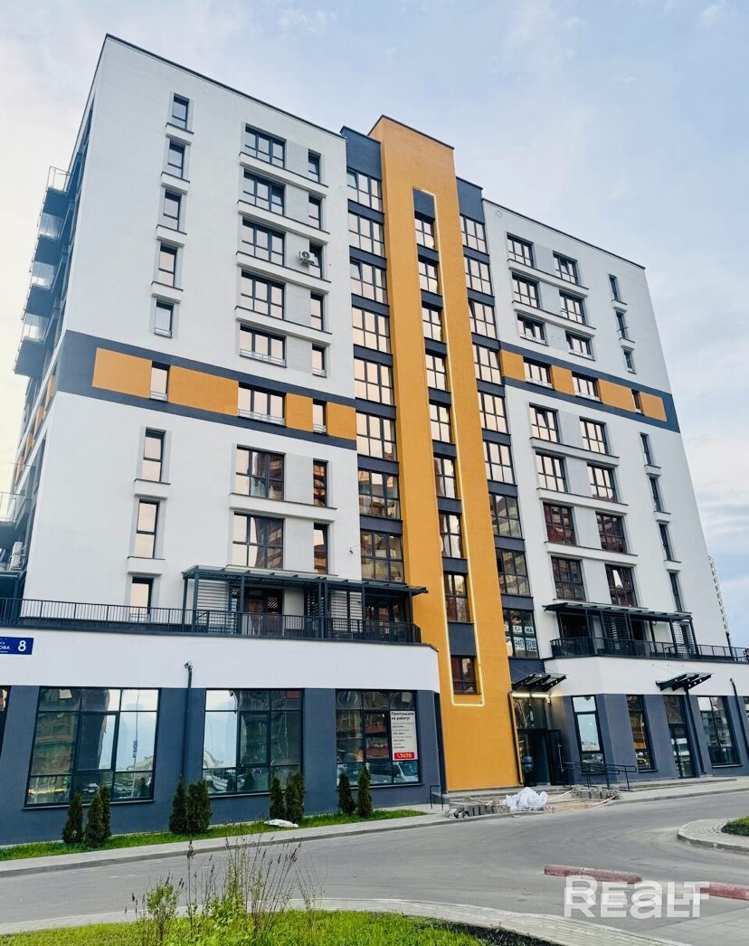 2100 долларов за кв метр! Правильная планировка , комфортный этаж, малоэтажный дом, 5 мин до метро и ТЦ АвиаМол , пешеходный бульвар с фонтаном и парк через дорогу от вашего двора будут готовы через пол года, мега развитая инфраструктура! Агентство НЕ ЗВОНИТЬ - Aanzicht 3