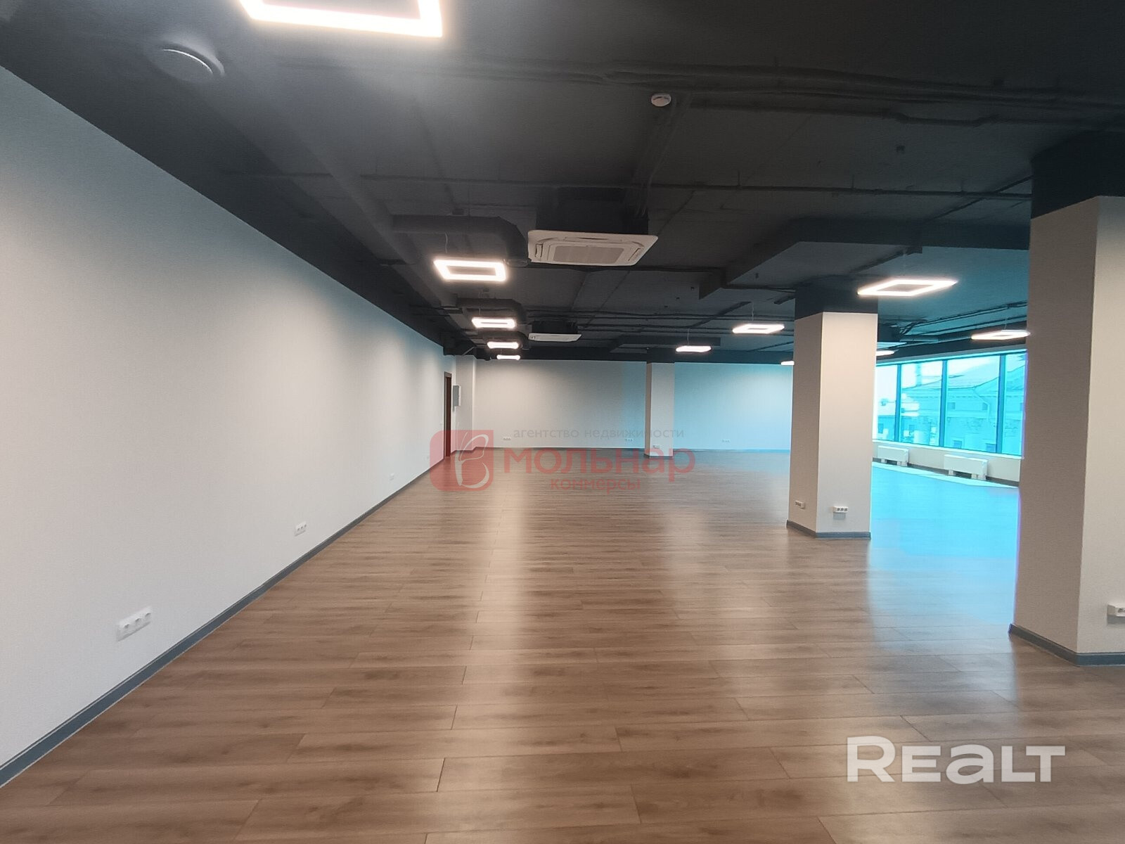 Аренда офиса 184м2 по ул. Интернациональная, 38 БЦ Capital Palace – další
