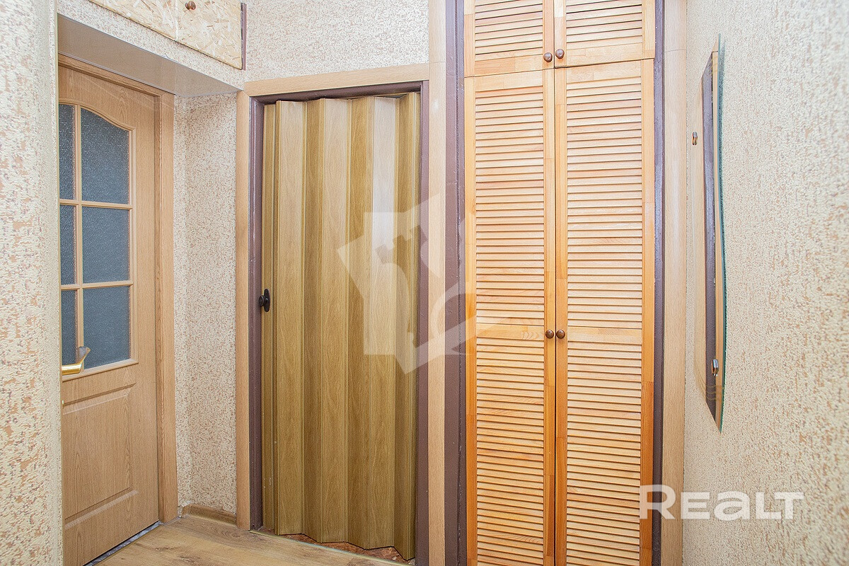 Продается уютная и светлая 1-комнатная квартира ул. Р.Люксембург, д.174 в трёх остановках от метро. – další