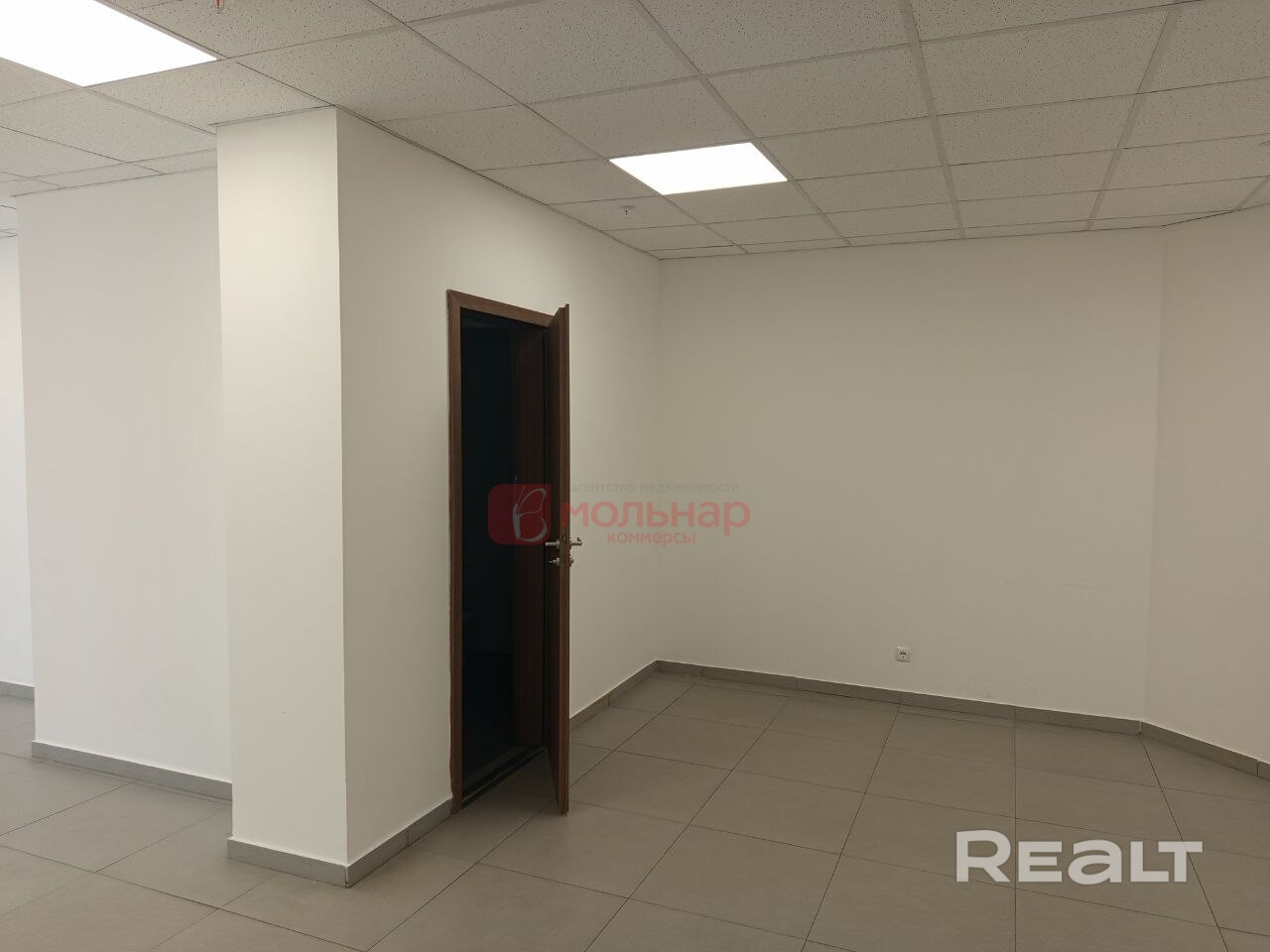 Аренда офисов 51,7 и 54,6 м2 на Немиге. – pohled 6