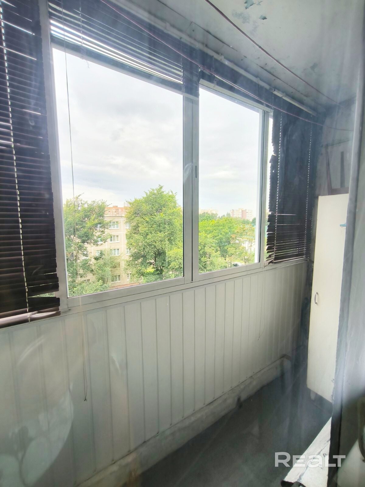 Продаётся квартира в Заводском районе, Чижовка - проезд Голодеда, 13 - Więcej