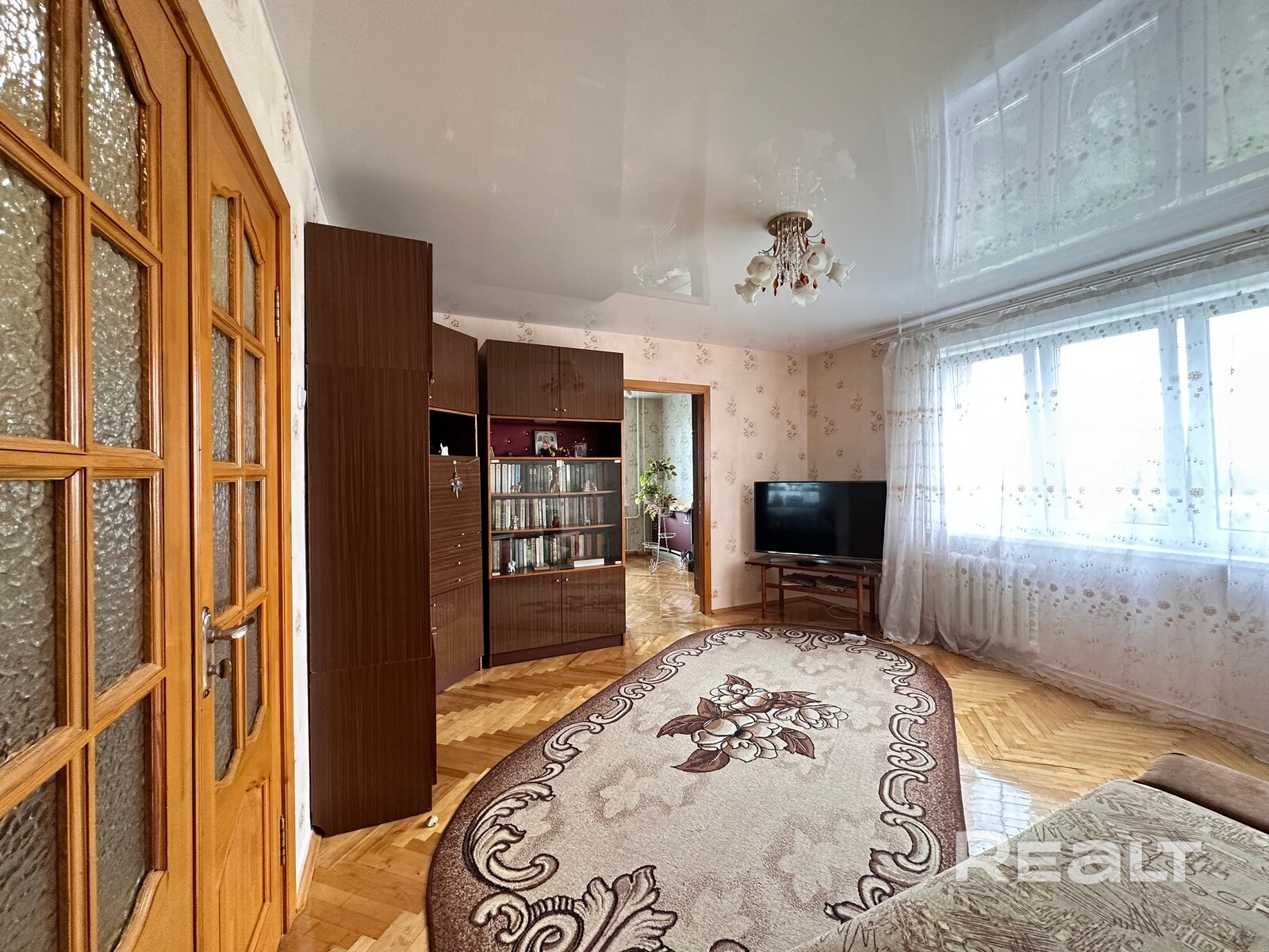 Продается 3-х комнатная квартира в кирпичном доме - Widok 4