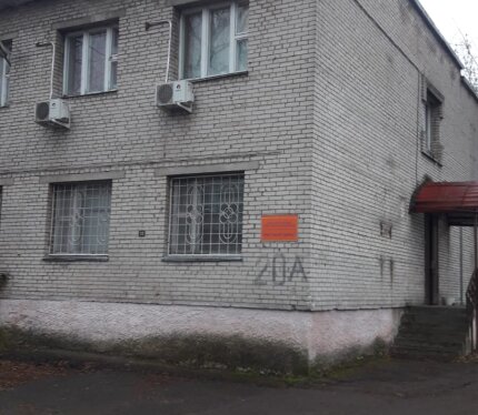Изолированное помещение с инвентарным номером 200/D-85064, расположенного по адресу: Витебская обл., г. Витебск, ул. Революционная, д. 20А, площадь – 384,4 кв.м.