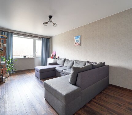 2-комнатная квартира с ремонтом: ул. Калиновского 73/2