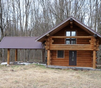 Продается участок с двумя домами на речных холмах Березины!