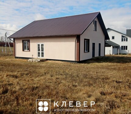 Продается дом на просторном участке в 27 км от Минска