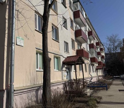 Комната в трехкомнатной квартире по ул. Осипенко ул. 32 (Центральный район).