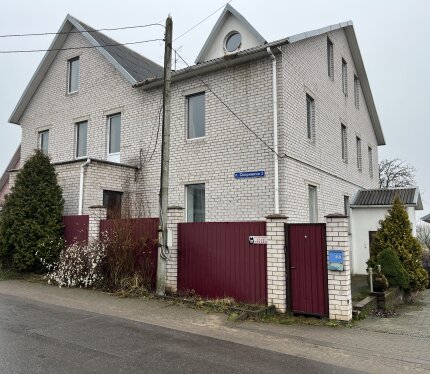 Просторная  квартира в коттедже с отдельным входом, п.Скориничи.