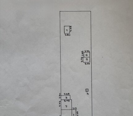 Продам дачу с плодородным участком 20 соток в 3 км от МКАД.Назначение участка - для строительства и обслуживания жилого дома. Доступны коммуникации: центральный водопровод, электричество, проведен интернет, печное отопление. Отличные подъездные пути. Дача расположена в деревне Прилукская Слобода с развитой инфраструктурой - рядом магазины, остановка общественного транспорта -5 остановок до метро Малиновка. Чистая продажа, разумный торг уместен.Подробности по телефону.