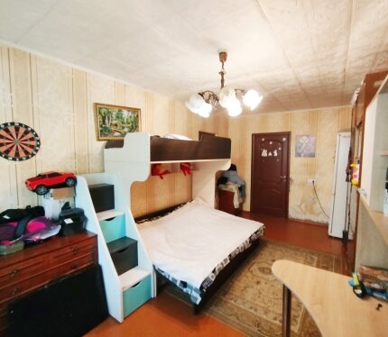 Продается большая доля в 3 комнатной квартире