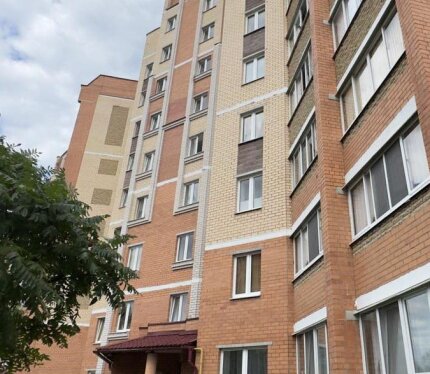 Лот. 42725 3-комнатная квартира, мкр. Граевка