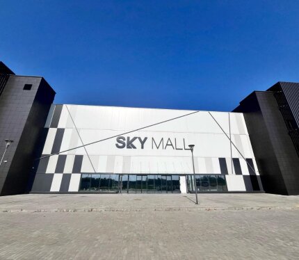 Торговые помещения в ТРЦ Sky Mall