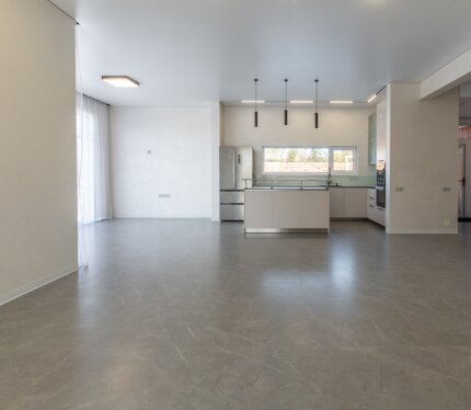 В продаже новый современный коттедж в престижном коттеджном посёлке «Вектор 2012»