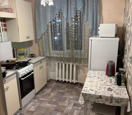 Двухкомнатная квартира по пр-т Строителей, 8/1