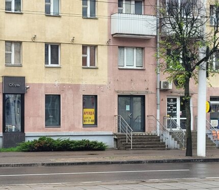 Сдается в аренду торговое помещение, пр-т Черняховского