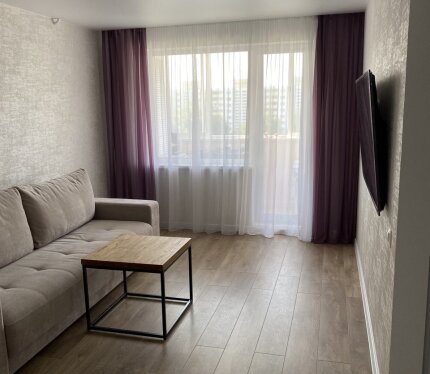 Без комиссии агенству!!! Квартира полностью готова к проживанию. Комфортная двухкомнатная квартира в 5 минутах от метро