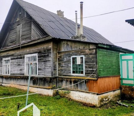 Полдома на улице Тургенева в г. Лиде.