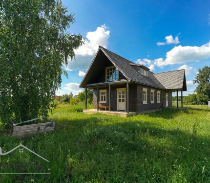 Дом из натуральных материалов в аг. Песочное