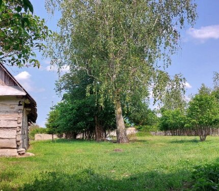 Продается просторный, живописный участок 30 соток.