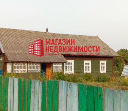 Просторный дом рядом с озером в д. Садовичи