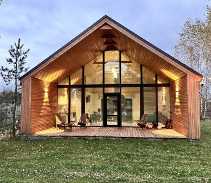 Барнхаус Кулики на опушке леса