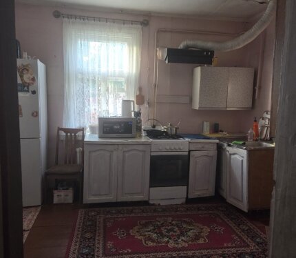 Продам дом в Дзержинске со всеми удобствами, все коммуникации, в отличном месте города Дзержинска, рядом есть все необходимое для комфортного проживания - сад, школа, Евроопт...., Я один хозяин, документы все в порядке, Технический паспорт на дом нового о