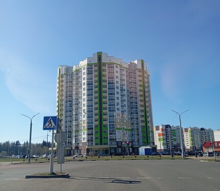 Сдаём 1 комнатную квартиру, в районе Билево . Семейной паре, просьба ! студентов и иностранных граждан, не беспокоить. Договор аренды обязателен. 