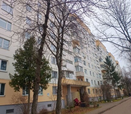 Трехкомнатная квартира по ул. Петруся Бровки, 11/1