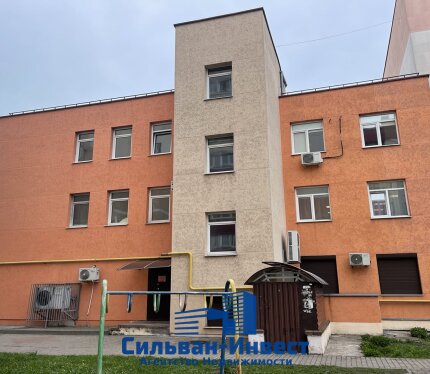 Аренда торгового помещения в цоколе торгового центра - Гомель, Советская, 134/Б