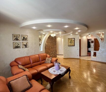 Аренда 2-к квартиры ул. Кропоткина д.112