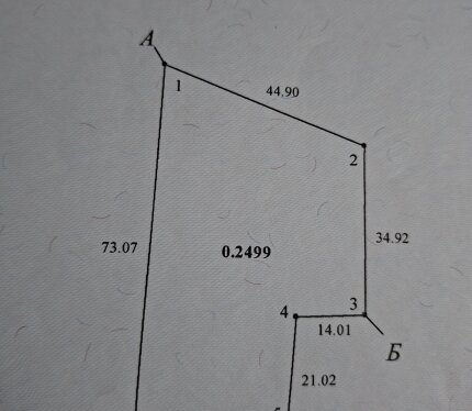 Деревенский бревенчатый дом. Рядом лес и водоём. 4 км от Солигорска.