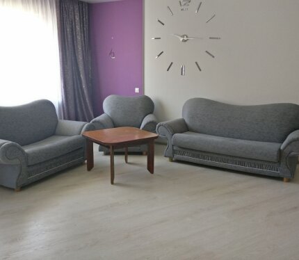 Предлагается в аренду просторная студия в ЖК "Вивальди" по адресу: ул. Ложинская, 16.