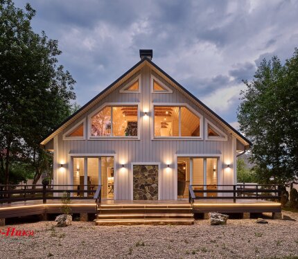 Эксклюзивный “Oak House” с собственным лесом на участке в престижном коттеджном посёлке "Колодищи"