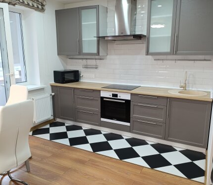 Квартира актуальна с 22 апреля! Сдается светлая и уютная квартира от собственника по проспекту Победителей д.133.Прекрасный экологически чистый район с развитой инфраструктурой