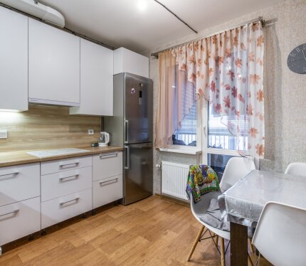 2-комнатная квартира с хорошим ремонтом в благоустроенном, зеленом районе Минска!