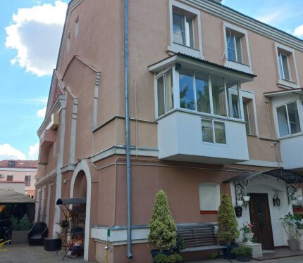 3-х комнатная 2-х уровневая квартира в центре г. Могилева.