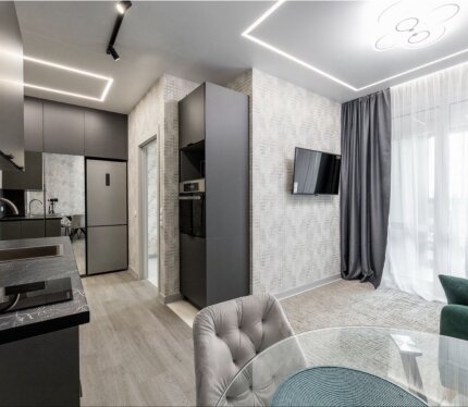 Сдается уютная квартира в живописном районе Минска, на берегу реки свислач,закрытые детские современные площадки,кафе и рестораны в шаговой доступности.