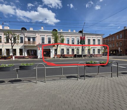Аренда, не жилое помещение 276 м.кв. Беларусь Могилев ул. Первомайская 23, напротив кинотеатр Чырвоная Зорка