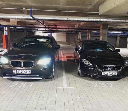 Сдам машиноместо в теплом паркинге с видеонаблюдением на длительный срок. 135 рублей за все, то есть в стоимость включена коммуналка и ТС telegram @tattykey