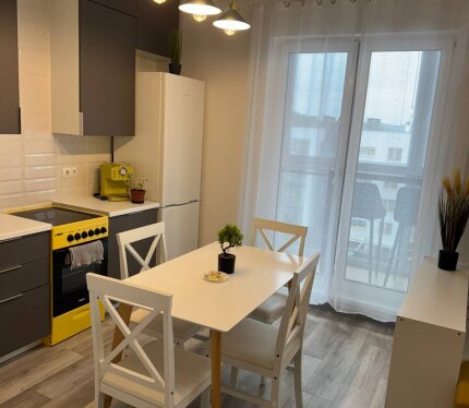 уютная солнечная квартира возле леса и моря