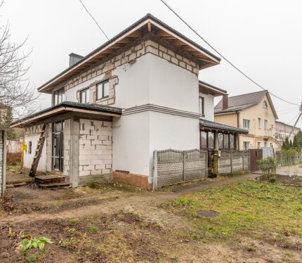 Таунхаус в престижной городской застройке - г. Минск, ул. Неждановой