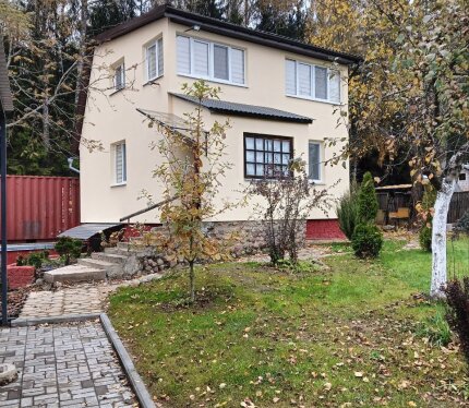 Уютный дом на опушке леса   с. т. «Автострада»