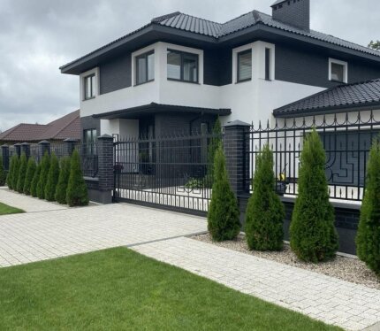 Лот. 71325 Жилой дом, предместье Стимово