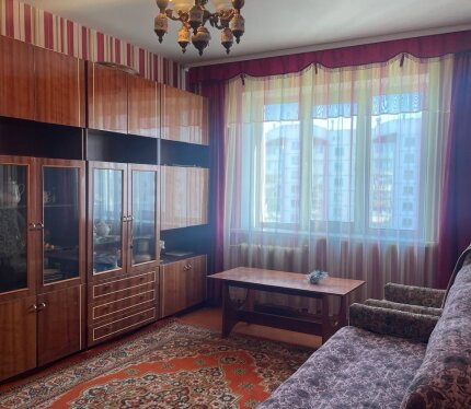 Продается двухкомнатная квартира, ул. Смоленская