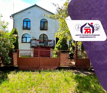 Двухэтажный блочный дом 248 м² на 20 сотках с гаражом и баней